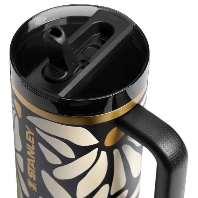 Stanley Quencher® ProTour Flip Straw Tumbler 40oz – Wild Blooms